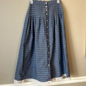 Vintage Hunter’s Run High Waist Embroidered Prairie Skirt